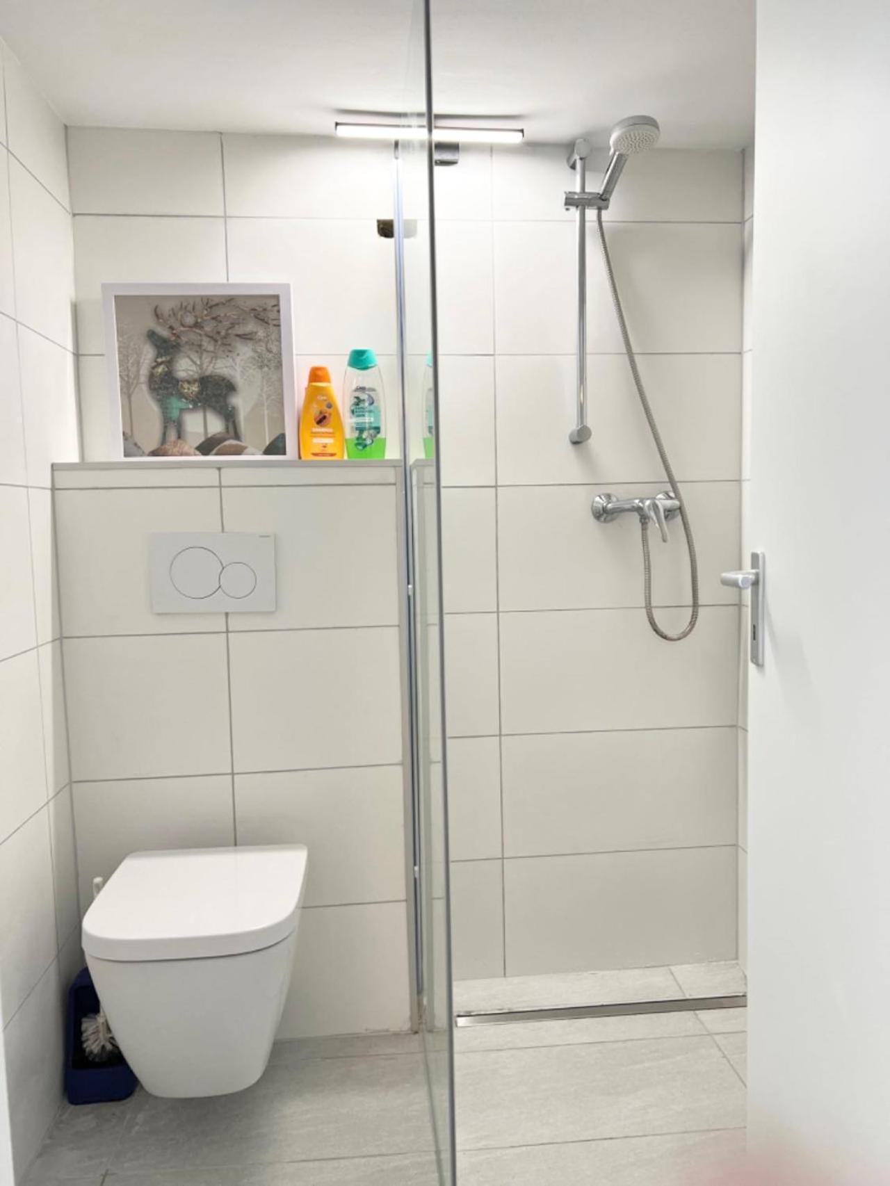 Messe And Airport, 2-bedroom Duplex With Kitchen And Garden * Dusseldorf